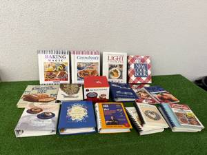lot 58 image: Cookbooks