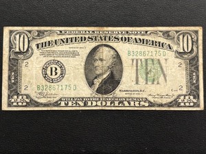 lot 32 image: 1934 A Green Seal $10 Dollar Federal Reserve Note