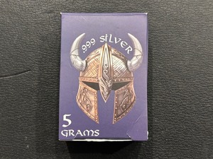 lot 88 image: 5 Grams .999 Fine Silver Viking Helmet