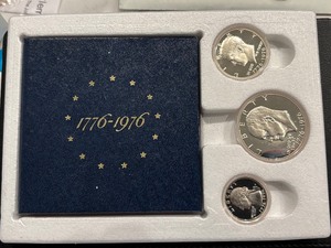 lot 159 image: 1976-S Bicentennial Silver Proof Set