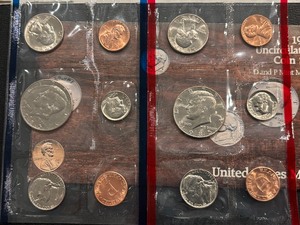 lot 174 image: 1985 P & D Mint Set