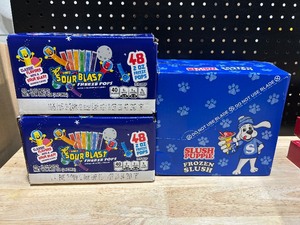 lot 5 image: Freeze Pops