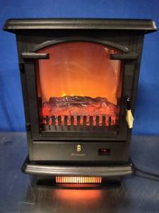 lot 20 image: Lifesmart or Living Glow electric infrared stove heater.