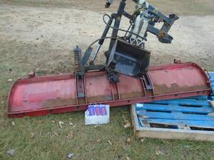 8' Quick Attach snow plow. Has broken bracket as shown in pictures. Used but decent condition. As shown.