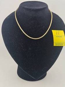 lot 11 image: 16 Inch Yellow Gold Rope Chain