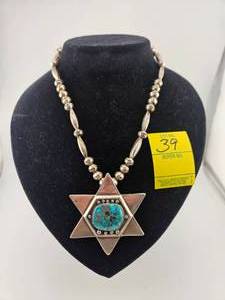 lot 39 image: Heavy Silver Star Pendant Necklace Marked A T