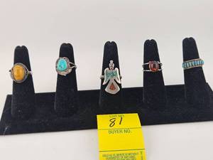 lot 81 image: Five Vintage Sterling and Stone Rings