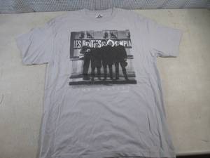 lot 12 image: (A-4) The Beatles T-Shirt Size L...