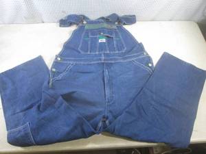 lot 28 image: (CSB) Liberty Overalls 38 x 28...