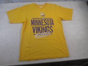 lot 49 image: (BR1) Minnesota Vikings Football T-...