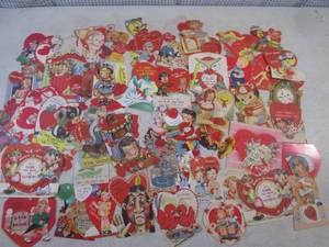lot 135 image: (EC1) Large Assortment of Vintage V...