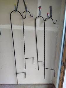 lot 123 image: Shepherd Hooks