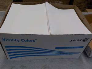 lot 7 image: 4000 Loose Sheets 8 12 x 11 White...