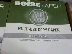 lot 8 image: Boise 4000 sheets 8.5 x 11 White C...