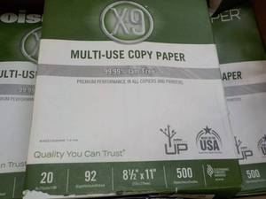 lot 9 image: Boise 2500 sheets 8.5 x 11 White C...