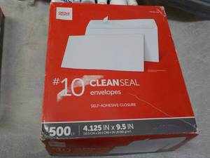 lot 45 image: 500 #10 Clean Seal Self Adhesive En...