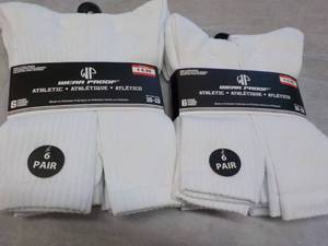 lot 68 image: 12 Pair Wear Proof White Socks size...