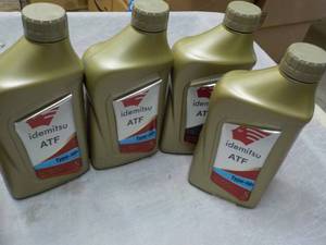 lot 113 image: 4 Idemitsu ATF Type-HP Transmission...