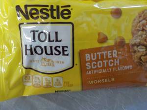 lot 172 image: 5 bags 11 oz Butterscotch Morsels...