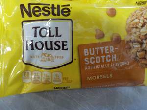 lot 174 image: 5 bags 11 oz Butterscotch Morsels...