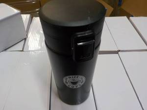 lot 182 image: 33 Nice Cups...