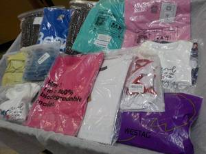 lot 191 image: New Clothes from Amazon - various s...