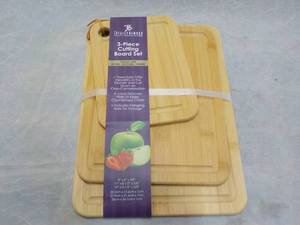 lot 198 image: 3 pc Cutting Bamboo Board Set...