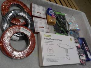 lot 200 image: Random Lot - see all pictures...