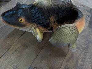 lot 230 image: Fish Dcor 14 x 10...