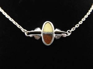 lot 25 image: .925 Sterling Silver Designed Inline Pendant Choker Necklace