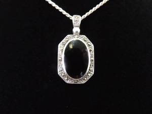 lot 27 image: .925 Sterling Silver Art Nouveau Inlayed Onyx Pendant Choker Necklace