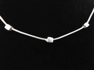 lot 47 image: .925 Sterling Silver Fixed Square Bead Pendant Necklace