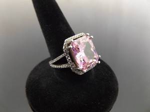 lot 64 image: .925 Sterling Silver Pink Sapphire Crystal Ring Size 6