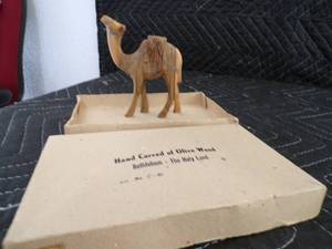 lot 23 image: Lot of 2 Antique Christmas Items