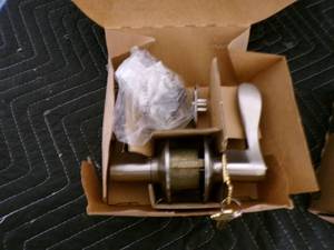 lot 30 image: Lot of 2 Schlage Keyed Entrance F51A ACC 619 Door Locks