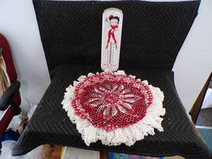 lot 83 image: Lot of 12 - All Doilies