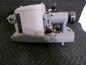 lot 42E image: Vintage Viewlex Slide Projector Model V-500-P USA