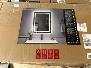lot 15 image: 40 X 24 Led Bathroom Mirror