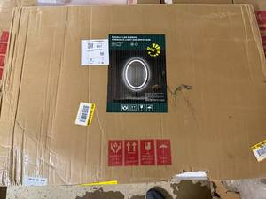 lot 23 image: 24 X 36 Backlit Led Mirror