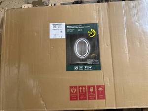 lot 32 image: 24 X 40 Backlit Led Mirror