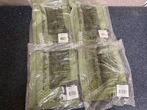 lot 52 image: 4 Hydro Flask Womens Shirts - Medium