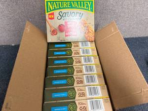 lot 162 image: 8 Packs Of Nature Valley Hot And Spicy Bars