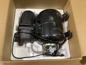 lot 326 image: Goplus 1.6HP Shallow Well Pump with Pressure Tank, 1000GPH Garden Water Pump Jet Pressurized Automatic Water Booster Jet Pump for Home Irrigation Garden Lawn, 1200W (Black)