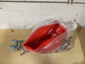 lot 374 image: Goplus 18 110Lbs Heavy Water Filled Punching Aqua Training Boxing Bag Home Gym Hook Red