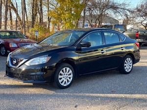 lot 26 image: 2017 NISSAN SENTRA SV 2 Owner  130k Miles No Accidents (NO RESERVE)