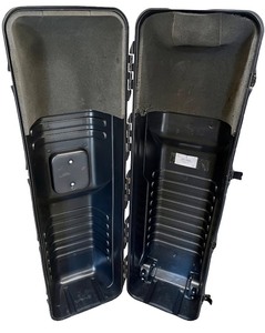 lot 60 image: Large Hard Shell Golf Travel Case with Handle and Wheels