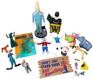 lot 138 image: Large Lot of Vintage Toys, Figures, and Visible Man Anatomy Model Kit