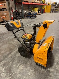 lot 48 image: Cub Cadet 26 two-stage snow blower Model 31AM5HVSB56