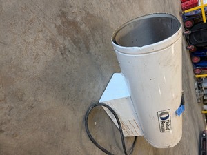 lot 125 image: L.B. White Portable Gas Torpedo Heater Model CP400HSPN21163T
