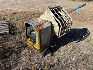 lot 72A image: Concrete mixer. Condition unknown